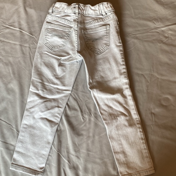 Gap size 5 jeans. Perfect condition. Bundle set of 2 - Picture 6 of 6